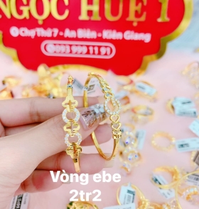 Vòng tay em bé 03