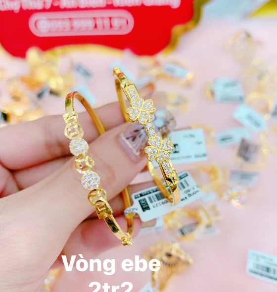 Vòng tay em bé 05