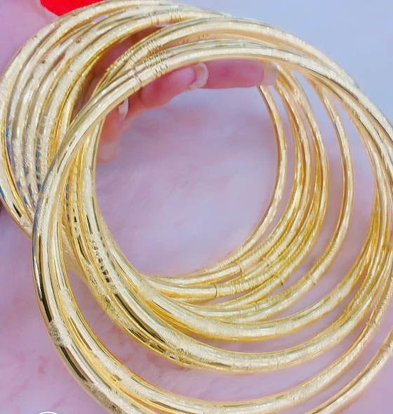 vòng tay mẫu mới 02